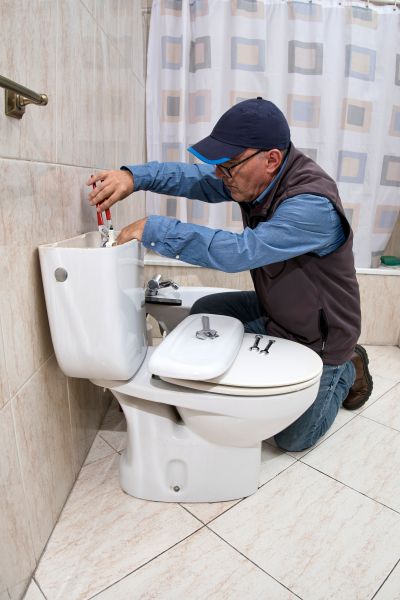 Cost of Broken Toilet Repair in Humble